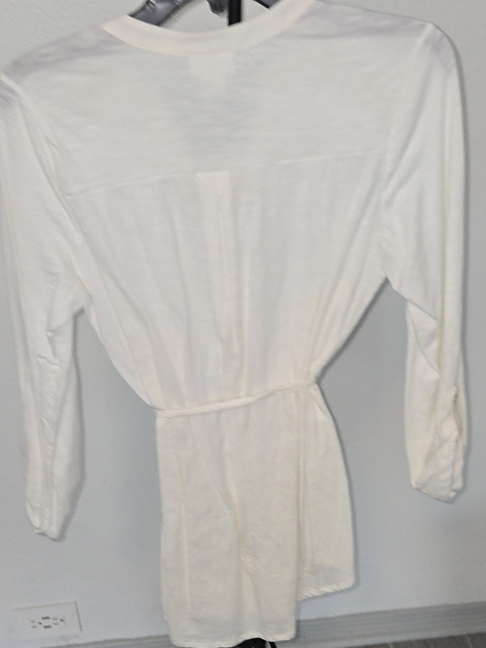 Motherhood Maternity Cream Button-Front Tie Waist Tunic - Picture 6 of 6